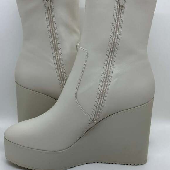 NEW! Steve Madden Witness Wedge Bootie in Bone - Picture 7 of 9